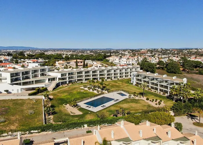 ホリデーパーク Varandas Do Castelo By Garvetur アルブフェイラ